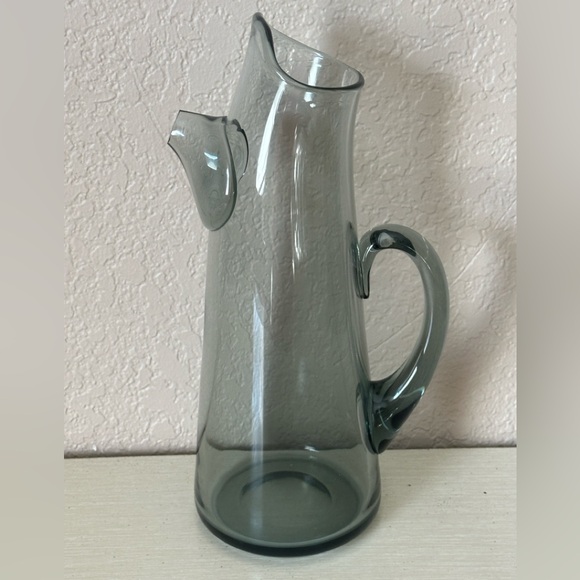 Blown Art Glass Cocktail Martini Pitcher Smoke Gray Applied Handle Spout 11.5” - Picture 12 of 13